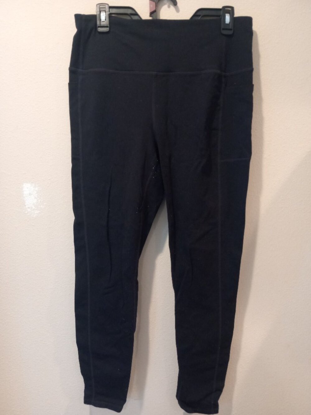 Skechers Black Leggings with Side Pockets - Size Large